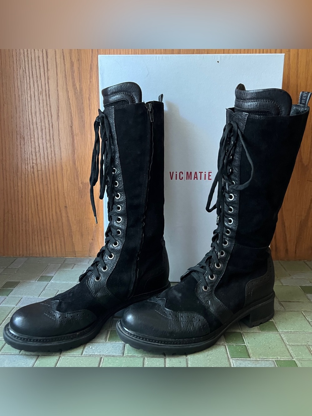 Vic Matie Black Suede Wing Tip Lace Front Vibram Sole Made In Italy Boots - 8.5